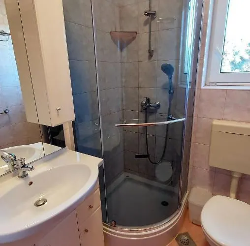 Soline Ada * Pjescana Uvala