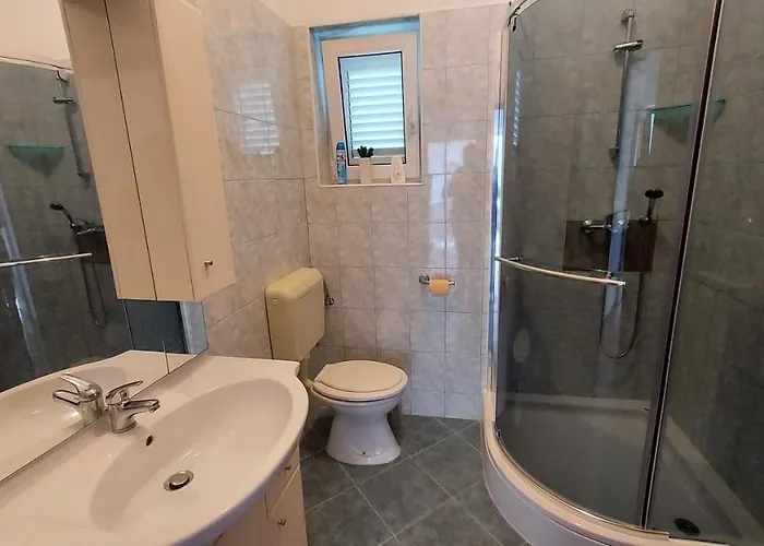 Soline Ada Vikendica *