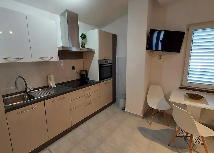 Soline Ada Pjescana Uvala