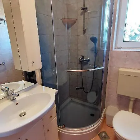 Soline Ada * 普耶斯察纳乌瓦拉