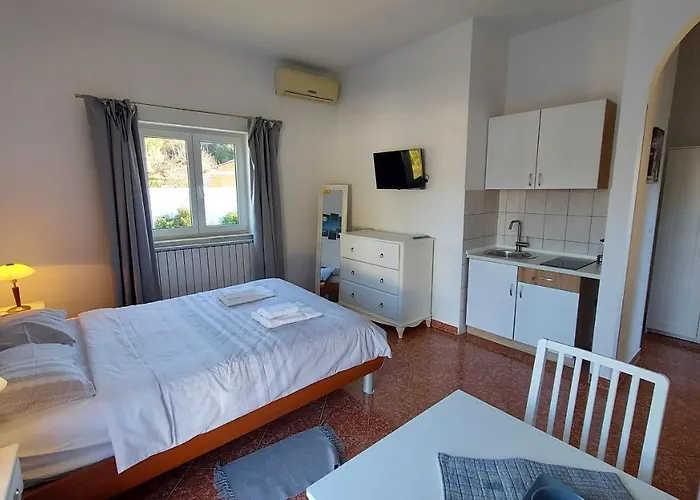 Casa de Férias Soline Ada Pjescana Uvala